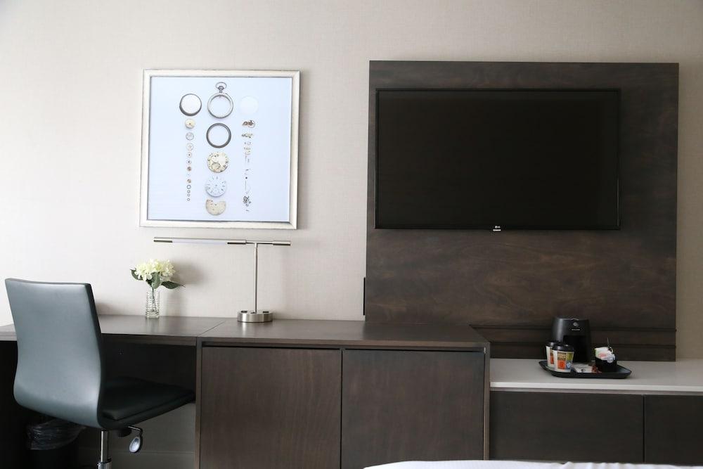 Doubletree By Hilton Boston Logan Airport Chelsea Hotell Eksteriør bilde